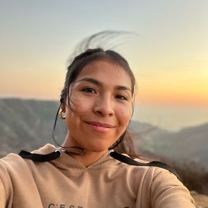 Meet your Posher, Nadia